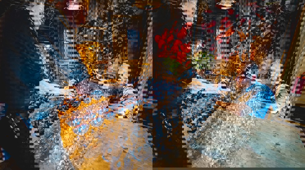 93Ef4a4b 0Eb4 42F2 A645 D71d8b9e5185