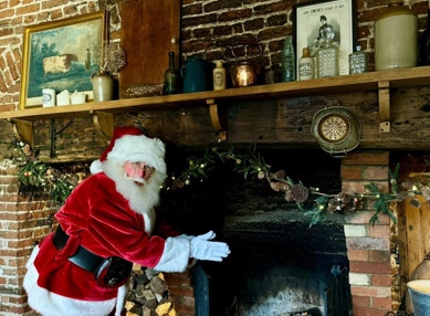 Father Christmas At Farmhouse6