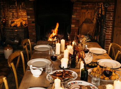 Farmhouse At Redcoats Feasting Dinner 86