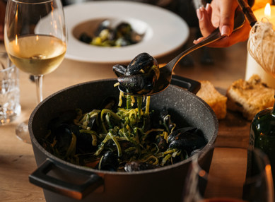 Farmhouse At Redcoats Feasting Dinner 47